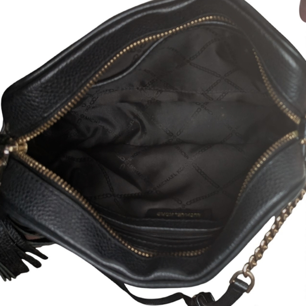 Michael Kors Ginny Crossbody Camera Bag in Black Pebbled Leather Jet Set Bag - Picture 9 of 16
